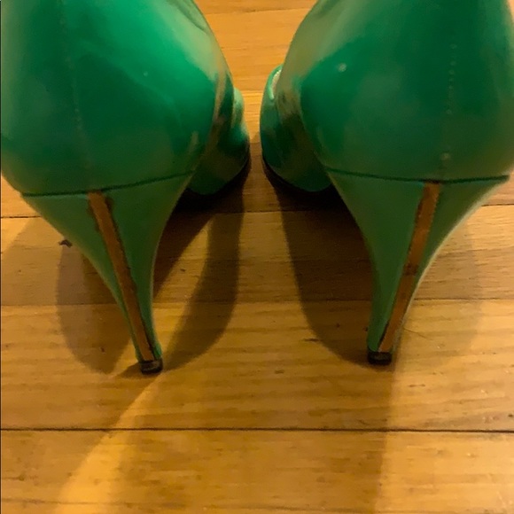Vintage Stuart Weitzman heels 8 - Picture 2 of 6